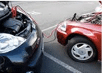 如何使用跨接电缆自行启动汽车