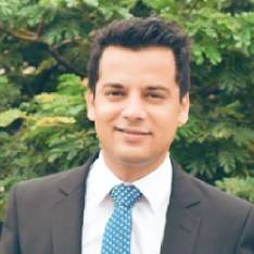 Dr. Nilesh Dighe