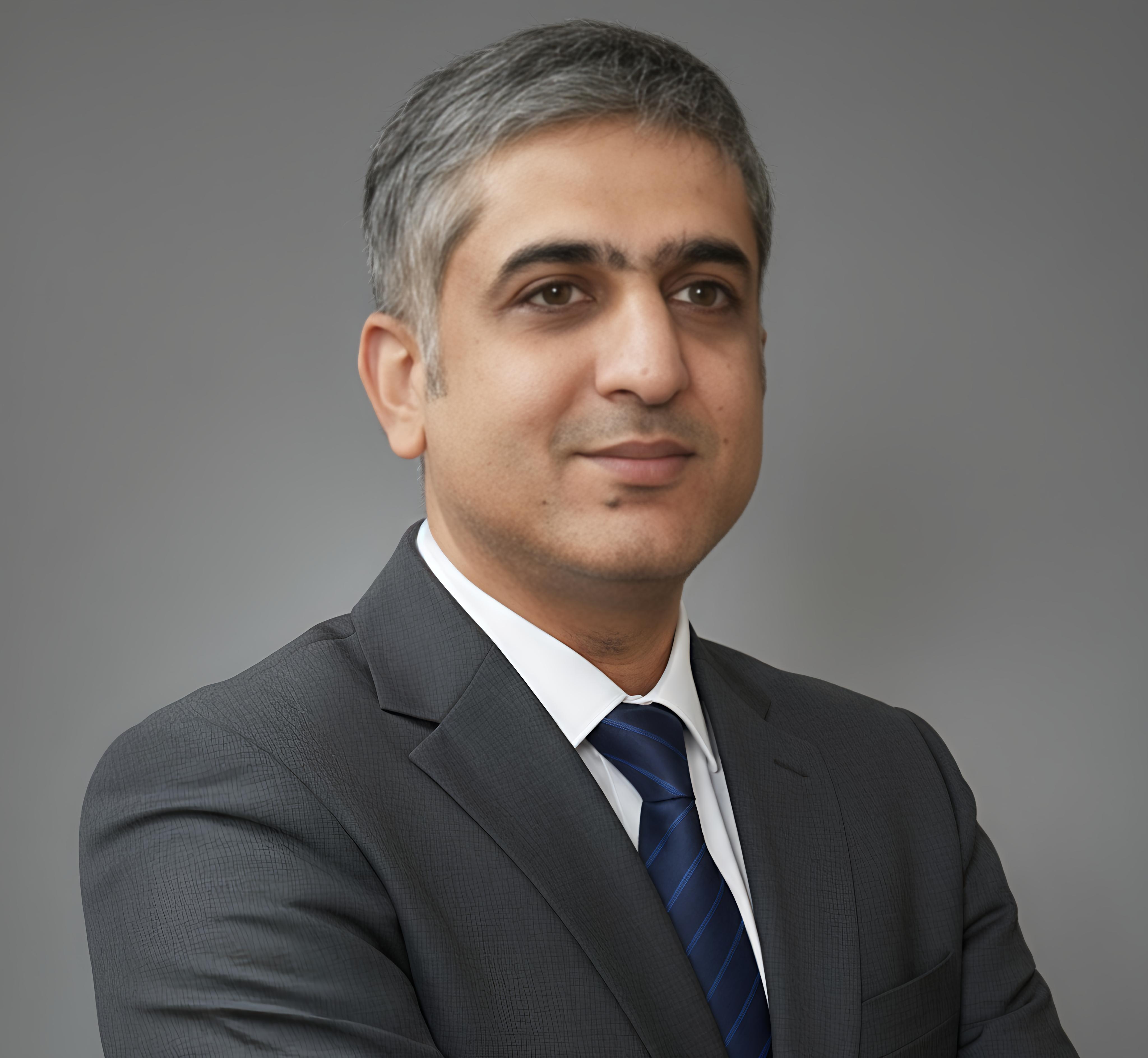 Dr. Ripenmeet Rakesh Salhotra