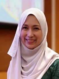 10. Assoc. Prof. Dr. Norhayati Mahyuddin (Head of Logistic and Protocol)