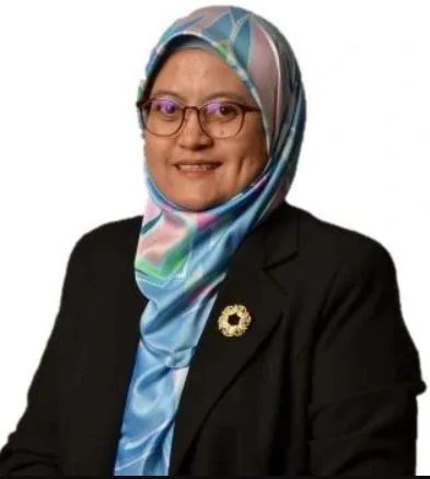 4. Assoc. Prof. Dr. Nor Haslina Binti Hashim (Secretary II)