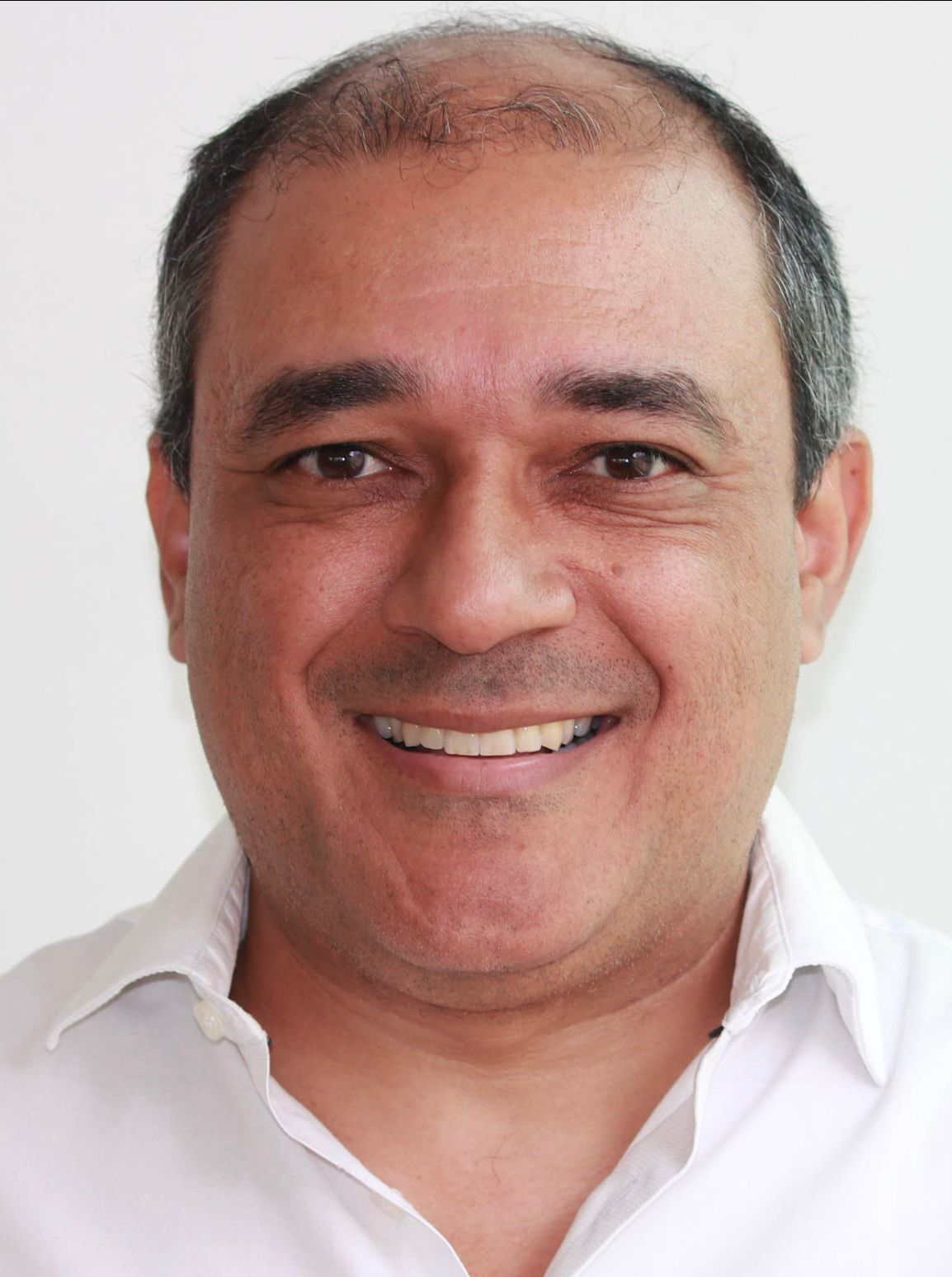 Augusto CesarSoares dos Santos Junior