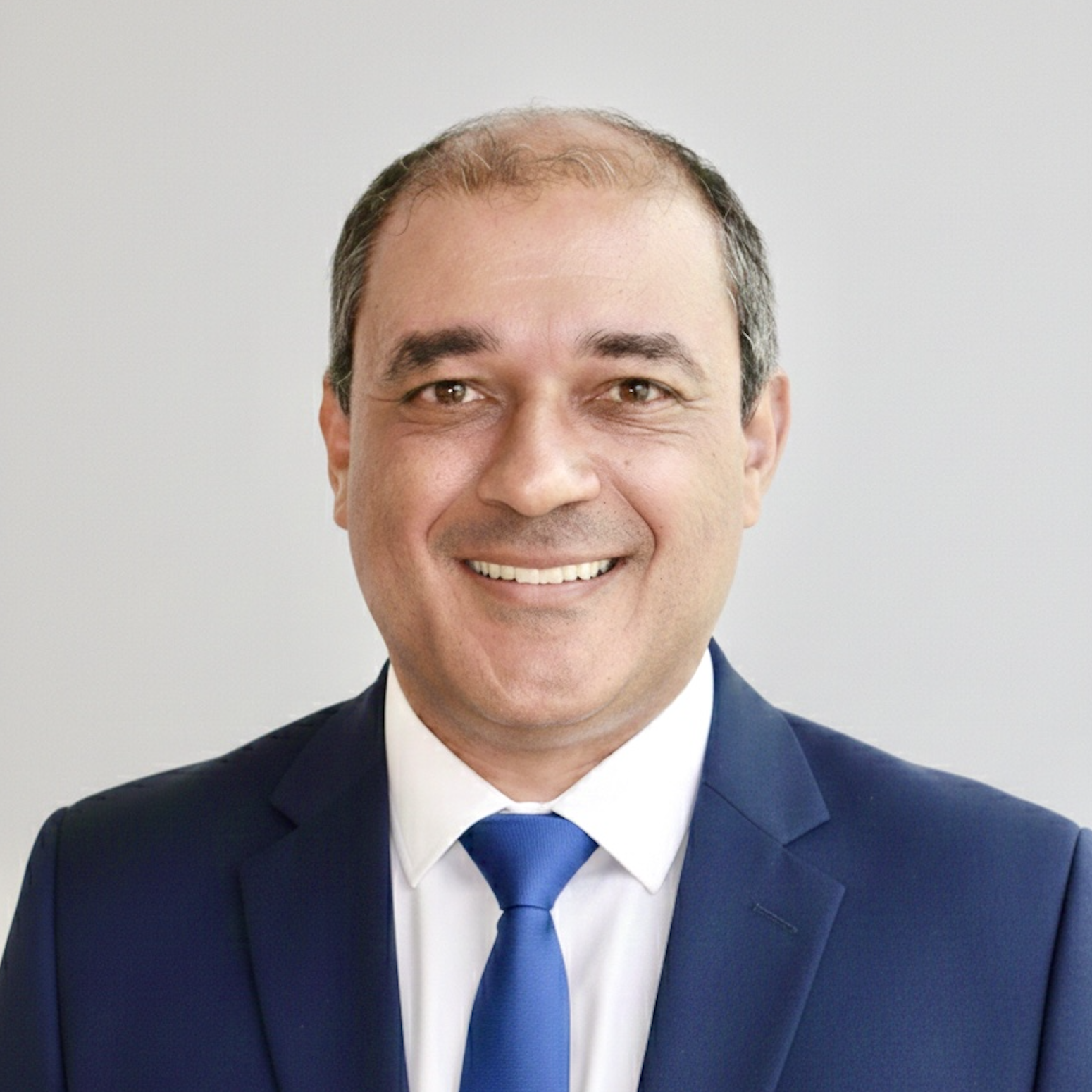 Augusto CesarSoares dos Santos Junior