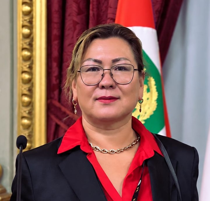 Dr. Umitkul Davranova