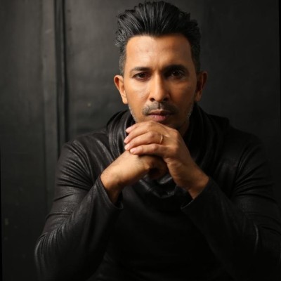 <p><small>Mentor</small></p> Name – <span class='text-white'>Terence Lewis</span>