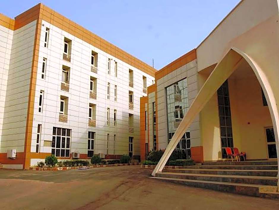 Royal Choice Guest Inn