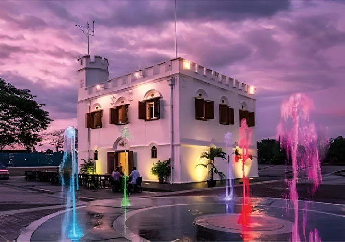 Colonial Heritage Night Cycling Tour