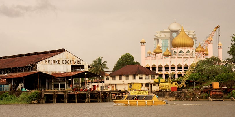 Kuching City & River Tour