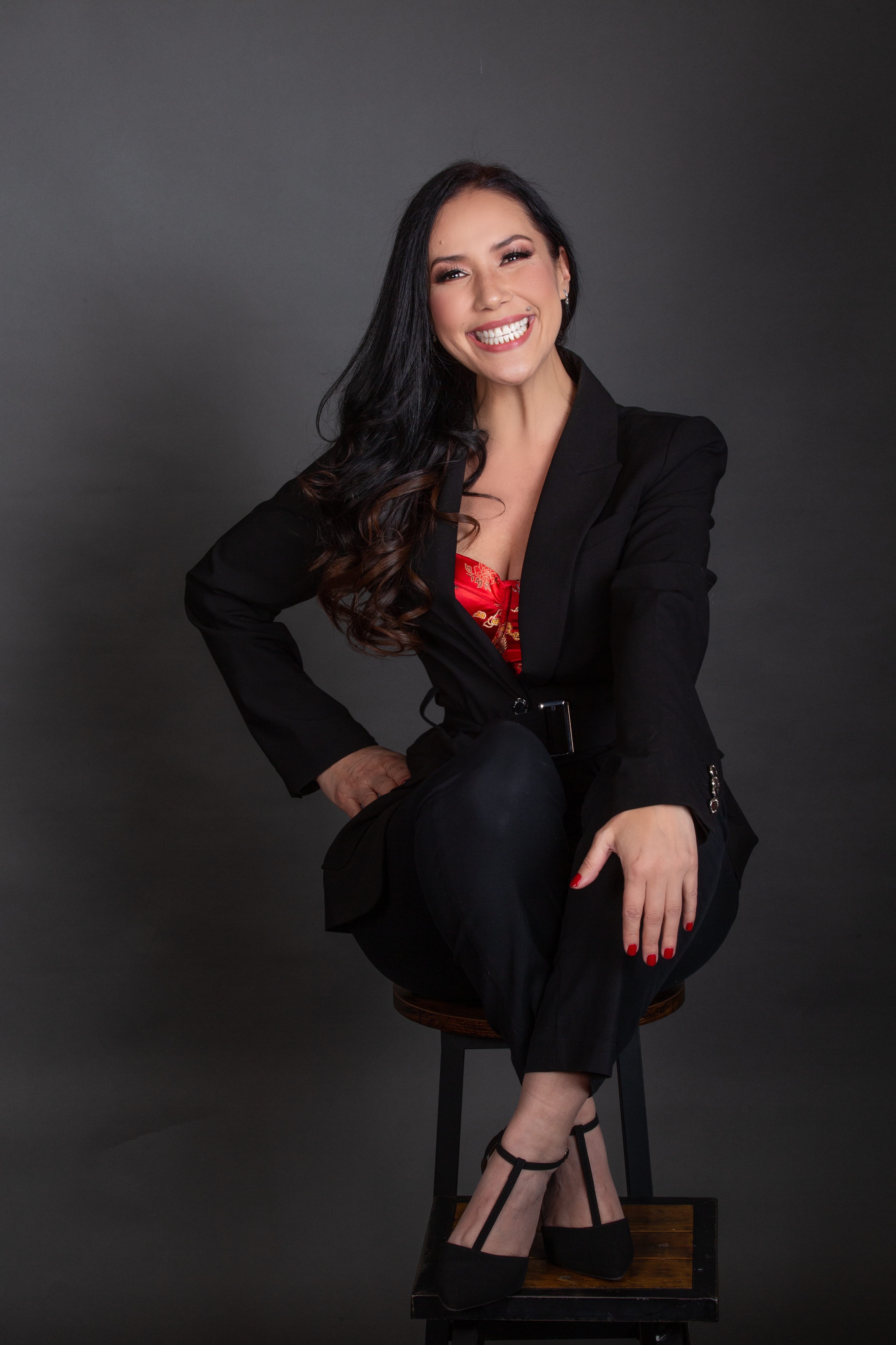 Dr Adriana Basulto