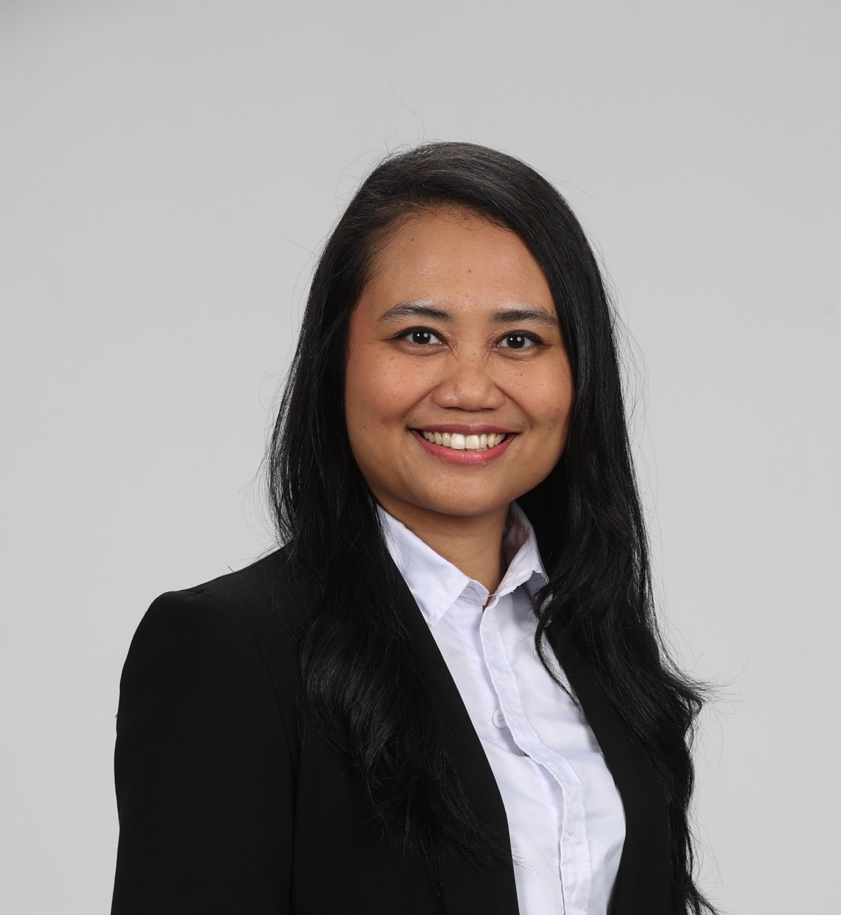 Nurhafiza ZainalMalaysiaSenior LecturerUniversiti MalayaDr. Nurhafiza Binti Zainal is a Senior Lecturer at the Department of Medical Microbiology, Faculty of Medicine, Universiti Malaya. She holds a Dual PhD in Medical Microbiology from Universiti Malaya and Medicine from National Cheng Kung University, Taiwan. Additionally, she earned an MRes in Biotechnology from Imperial College London, United Kingdom, and a bachelor’s degree in Biotechnology from Universiti Malaya. Dr. Nurhafiza's areas of expertise include virology and immunology. Her research explores the intricate relationship between viruses and the host immune response, particularly the role of host protein expression and genetic factors in shaping disease outcomes. Her work also investigates mechanisms such as cross-reactive immunity and antibody-dependent enhancement to improve vaccine development and antiviral strategies. In addition to her scientific research, Dr. Nurhafiza is involved in interdisciplinary initiatives such as One Health programs and sustainability-focused projects related to menstrual health and environmental responsibility.She has led and contributed to multiple nationally funded research projects focused on viral immunology. Notably, she received the prestigious IEIF International Education Innovation Fund award for an ASEAN research collaboration hosted by The University of Adelaide. Dr. Nurhafiza has also been recognized with the Excellence Service Award and Certificate of Excellent Service from Universiti Malaya. 