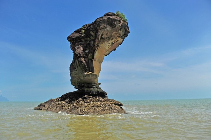 Sarawak Cultural Village image
