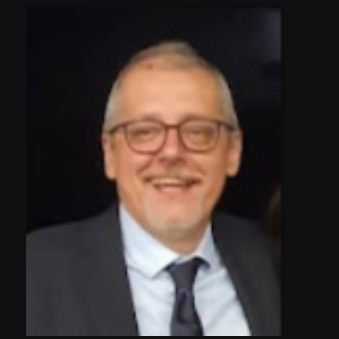 Elia RicciDr