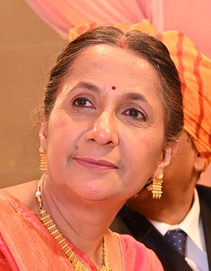 Seema KhannaProf Dr