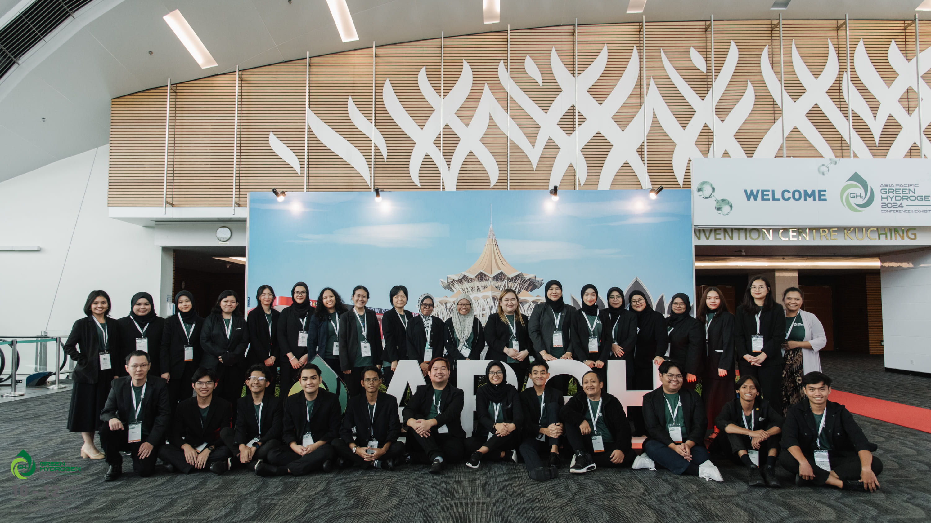 APGH_10026
