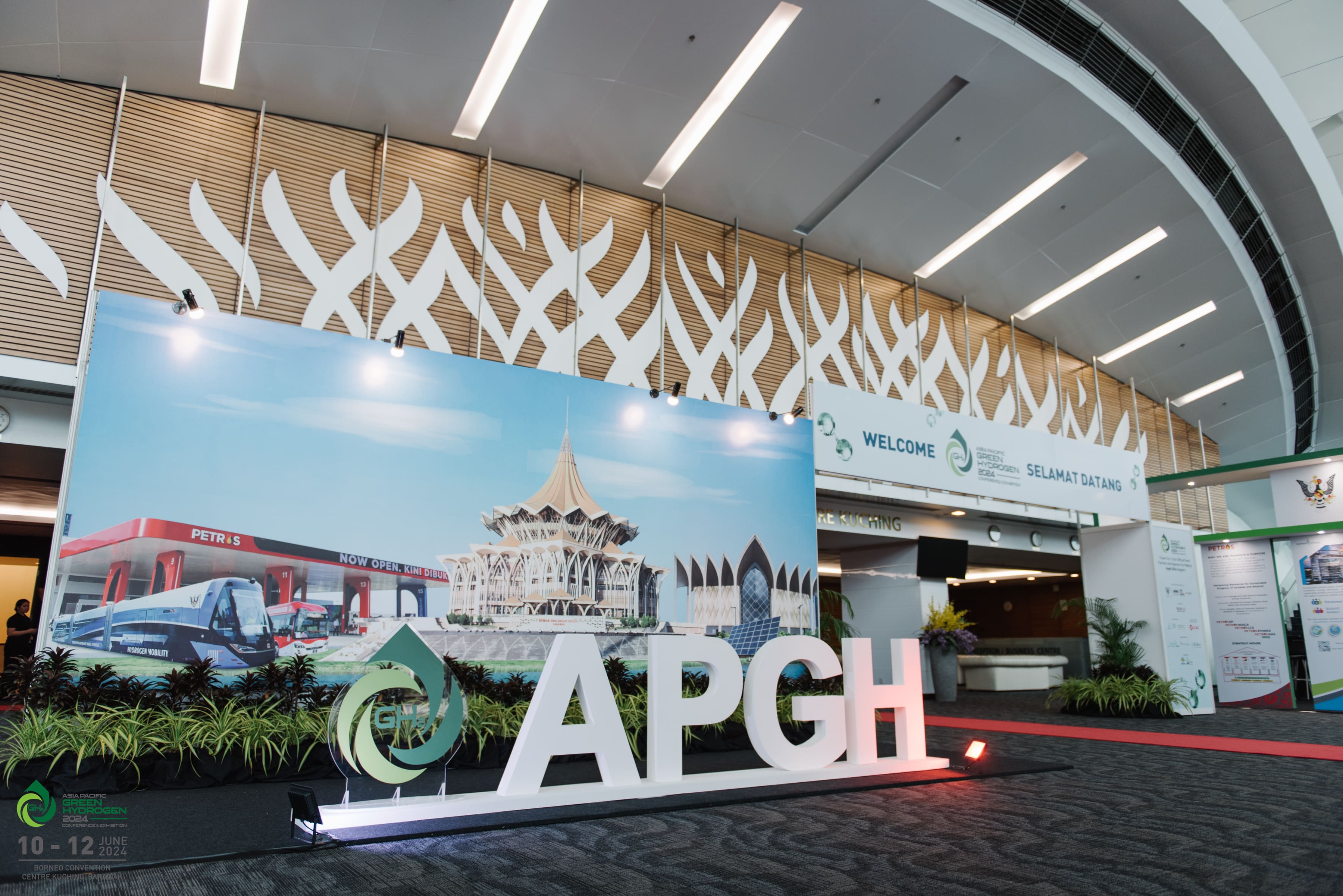 APGH_0282