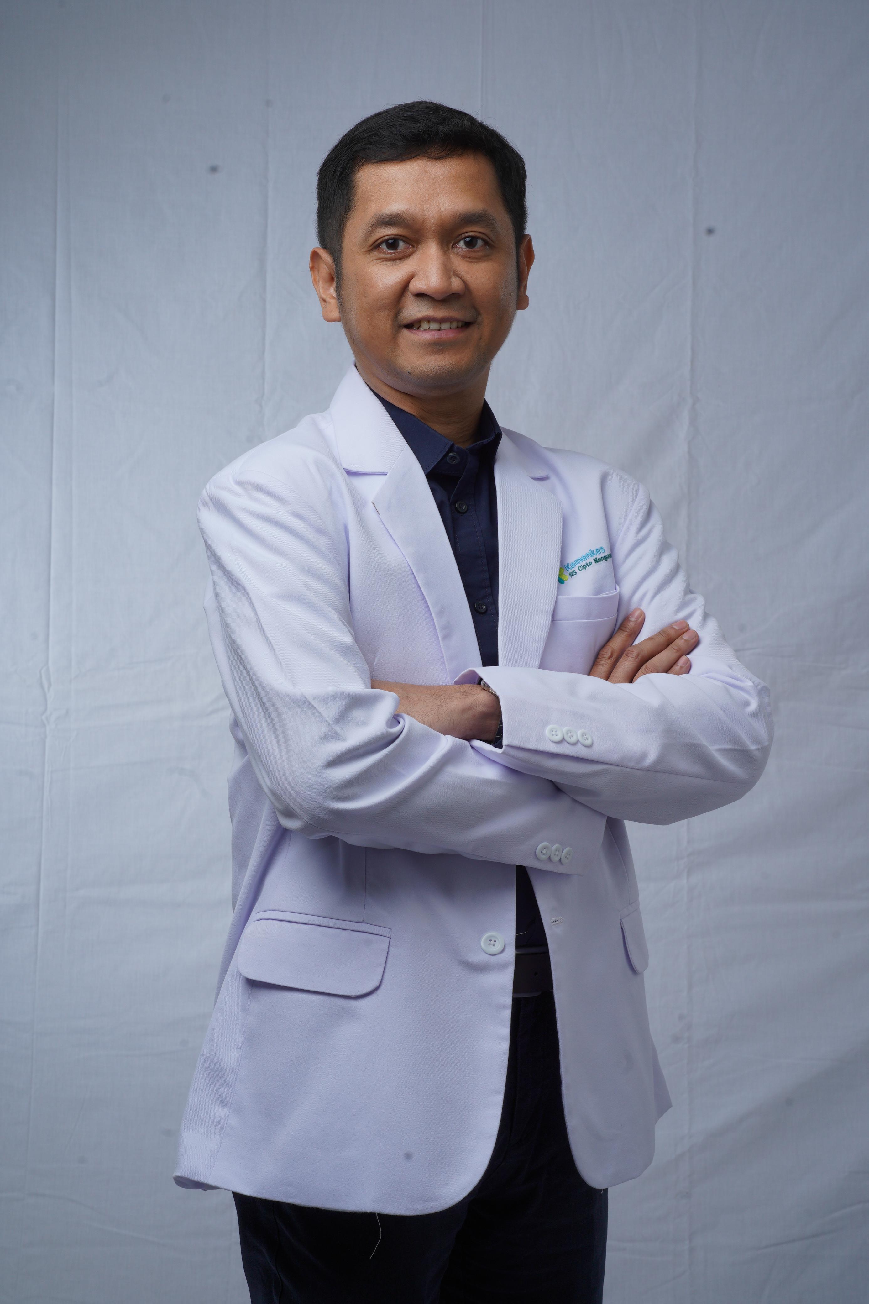 Dr.Dicky L.Tahapary