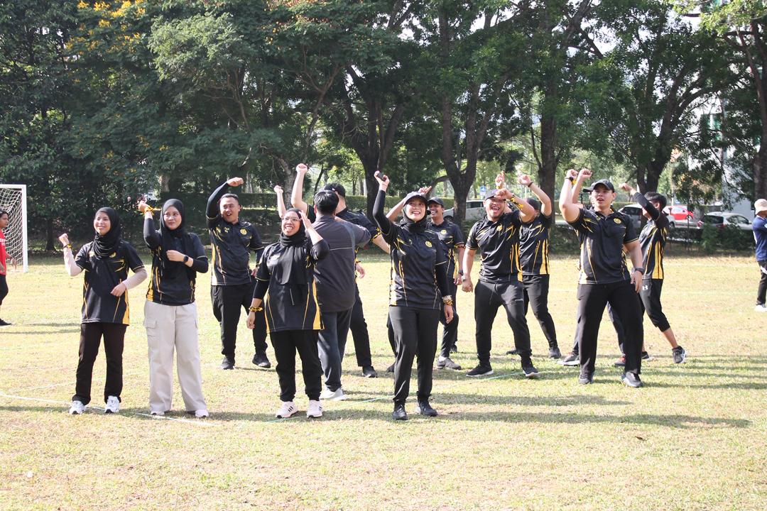 UNIKOP Sports Page