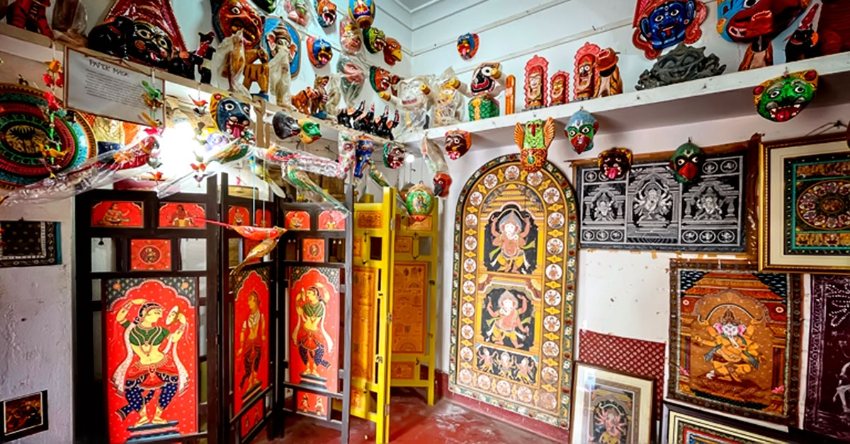 Raghurajpur Heritage Village (near Puri)