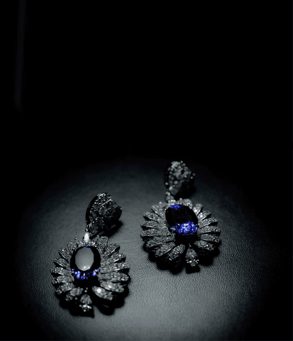 Mobile-Banners_0001_Earrings