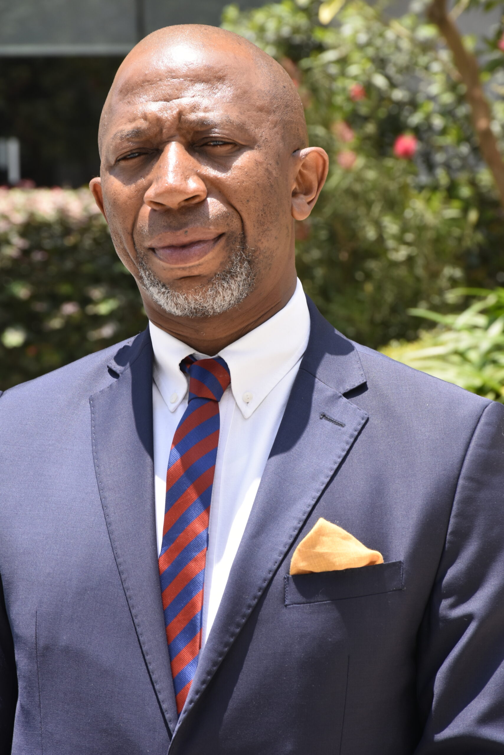 MR. CLIVE MUGADZA 