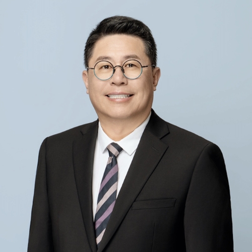 William T CHEN 