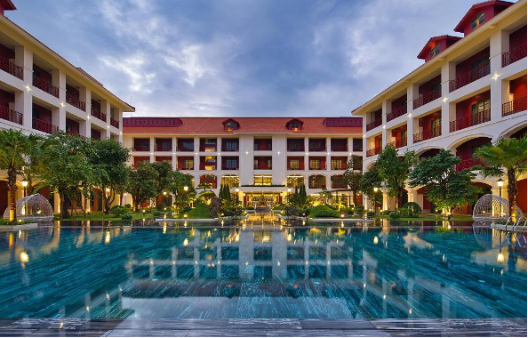 SENNA HUE HOTEL