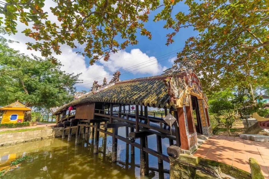 Thanh Toan Covered Bridge