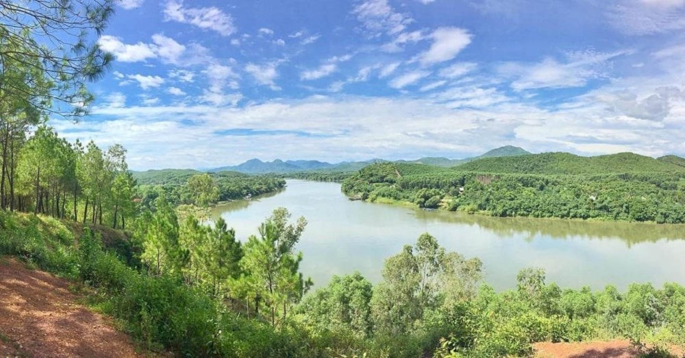 Vong Canh Hill