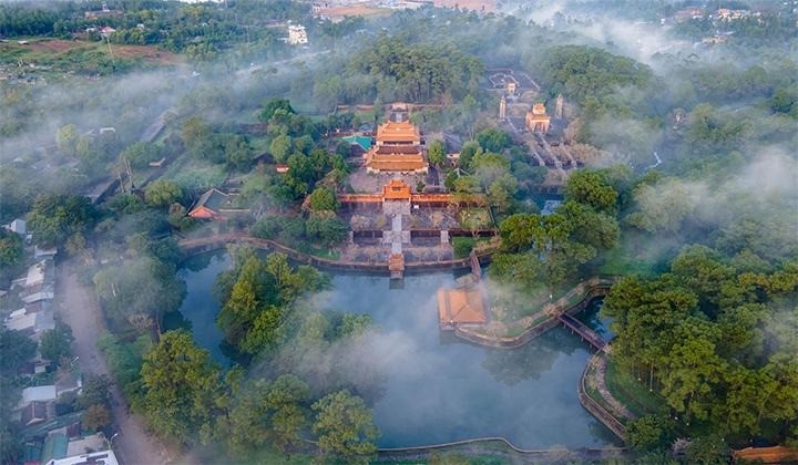Tomb of Emperor Tu Duc
