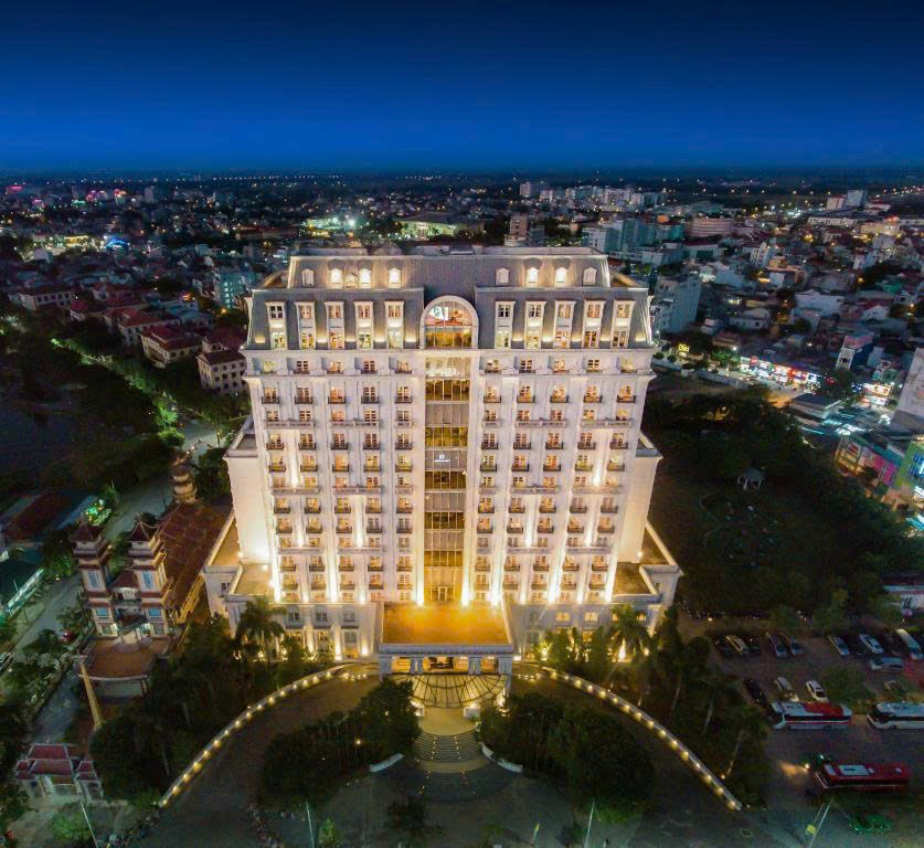 INDOCHINE PALACE