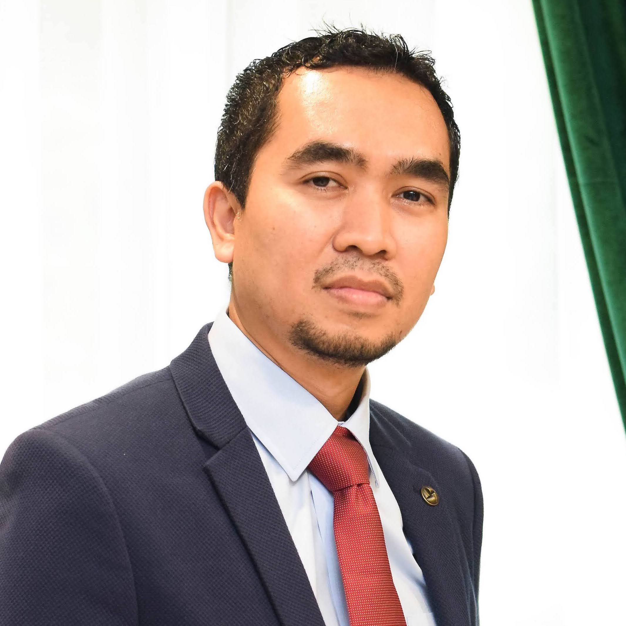 Assoc. Prof Dr Zulfitri Azuan Mat Daud 