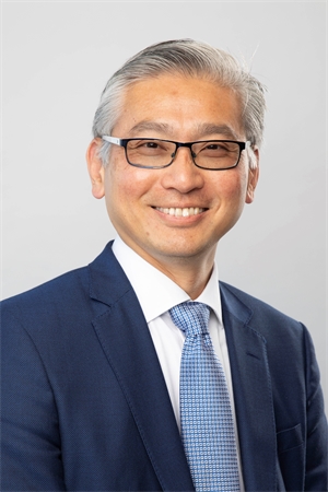 Dr Muh Geot Wong