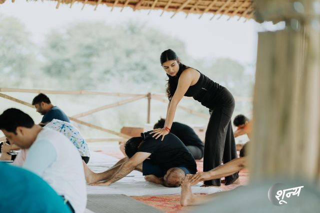 Gargi - Jaipur,Rajasthan : Namaste I'm a freelance yoga teacher in