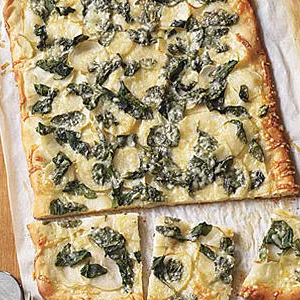SPINACH & POTATO PIZZA 