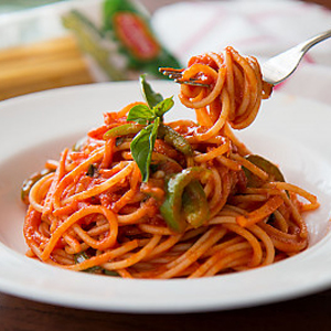 SAUCY SPAGETTI