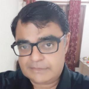 Dr Naveen Kishoria
