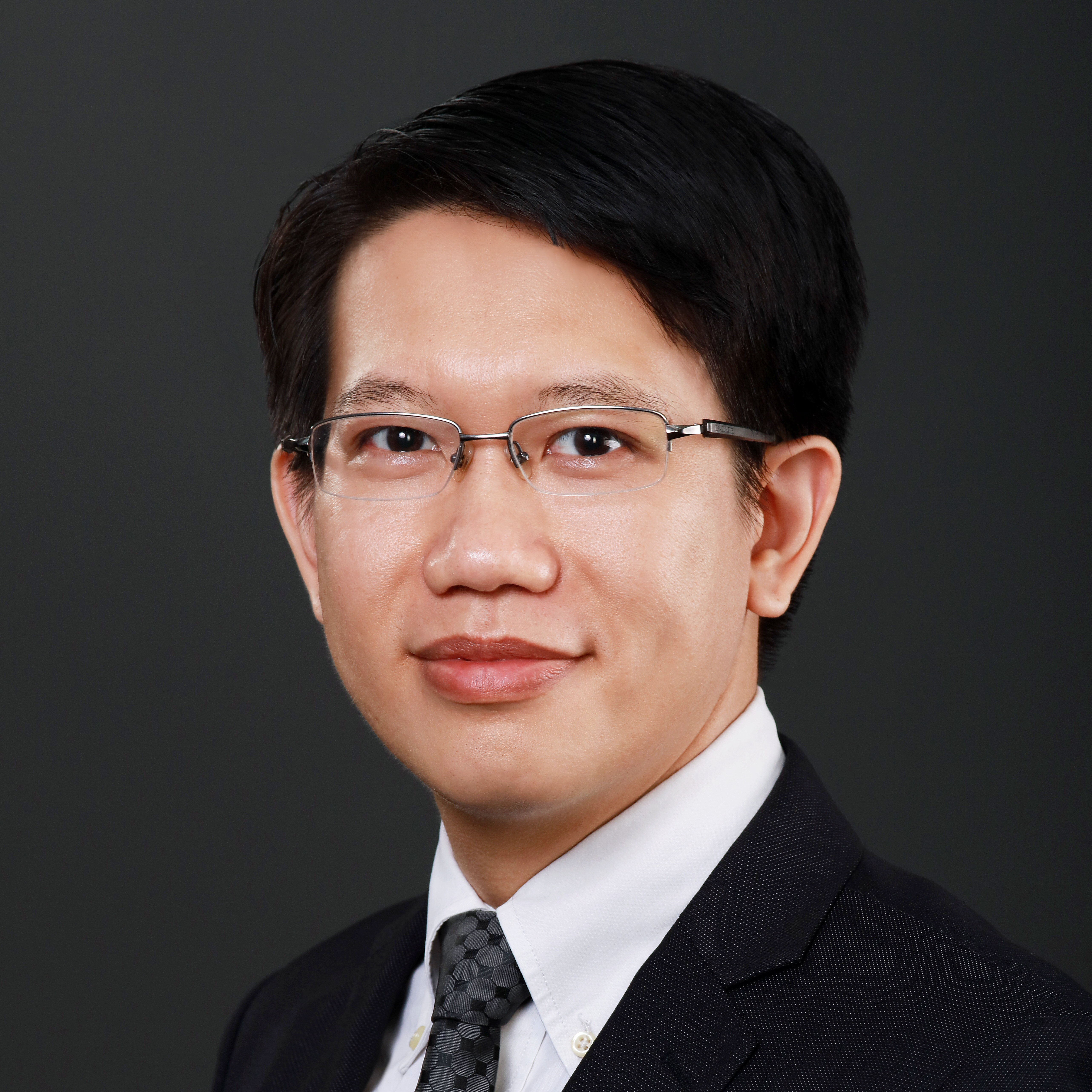 Dr.Sau ShungFong