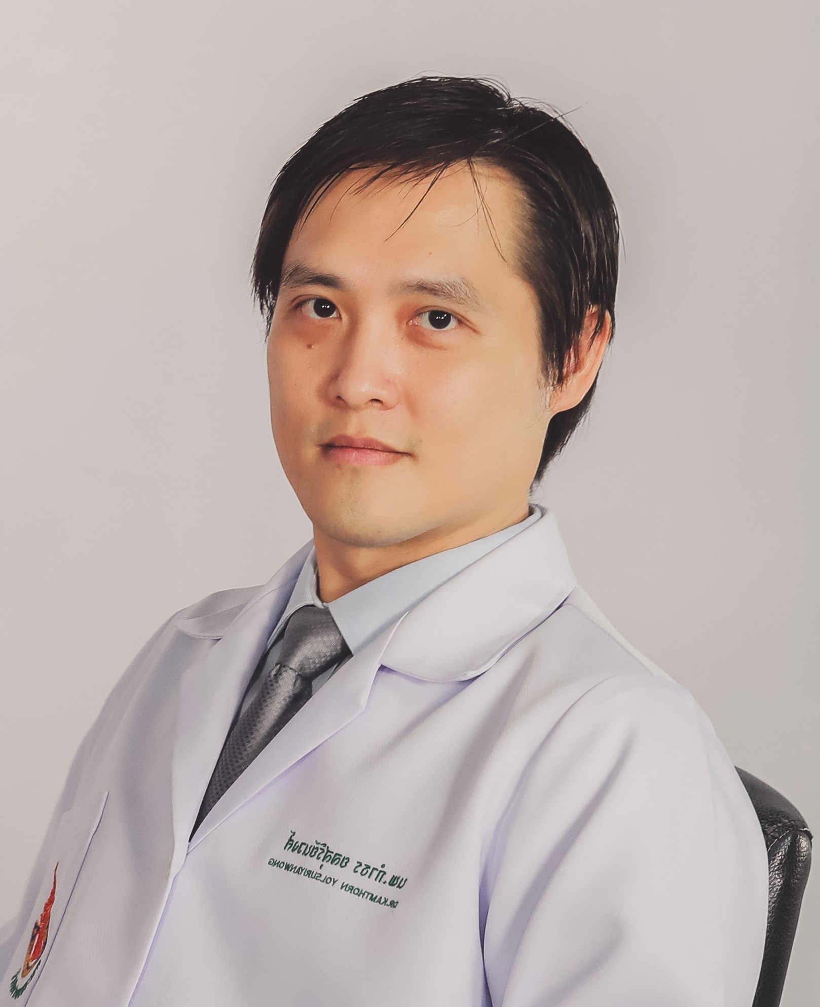 Dr.KamthornYolsuriyanwong