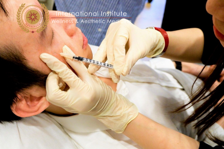 HOW SAFE IS BOTOX?