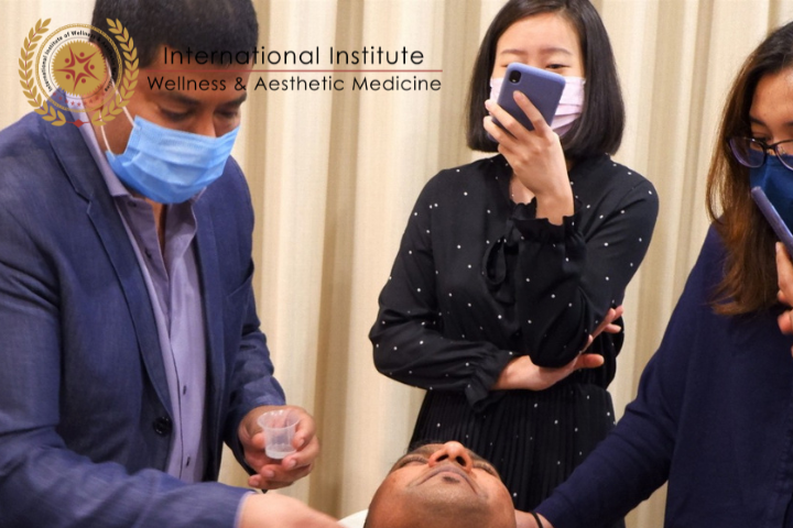 TREATMENT OF MARIONETTE FOLD WITH BOTULINUM TOXIN