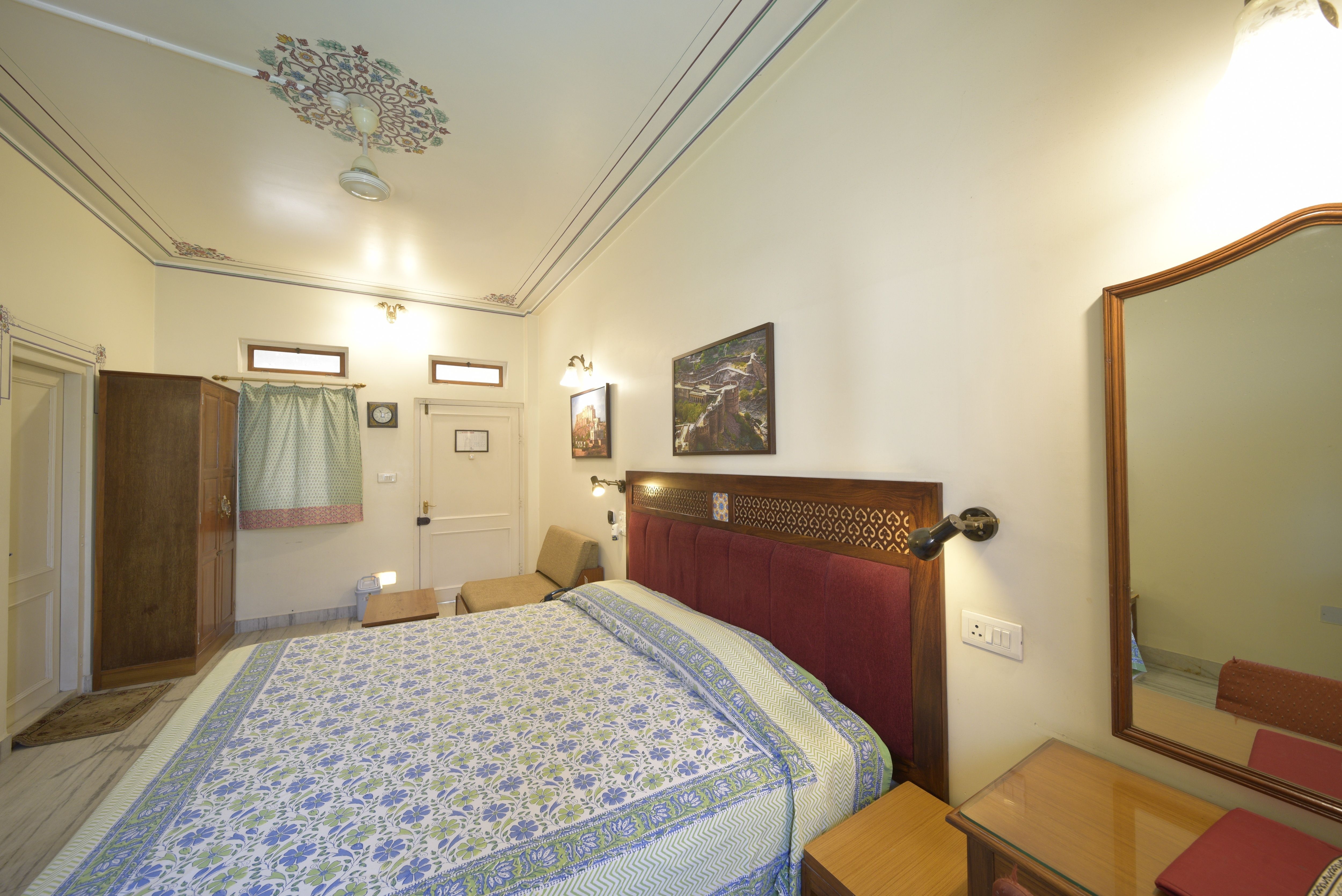 TaraNiwasSuperiorRoom11
