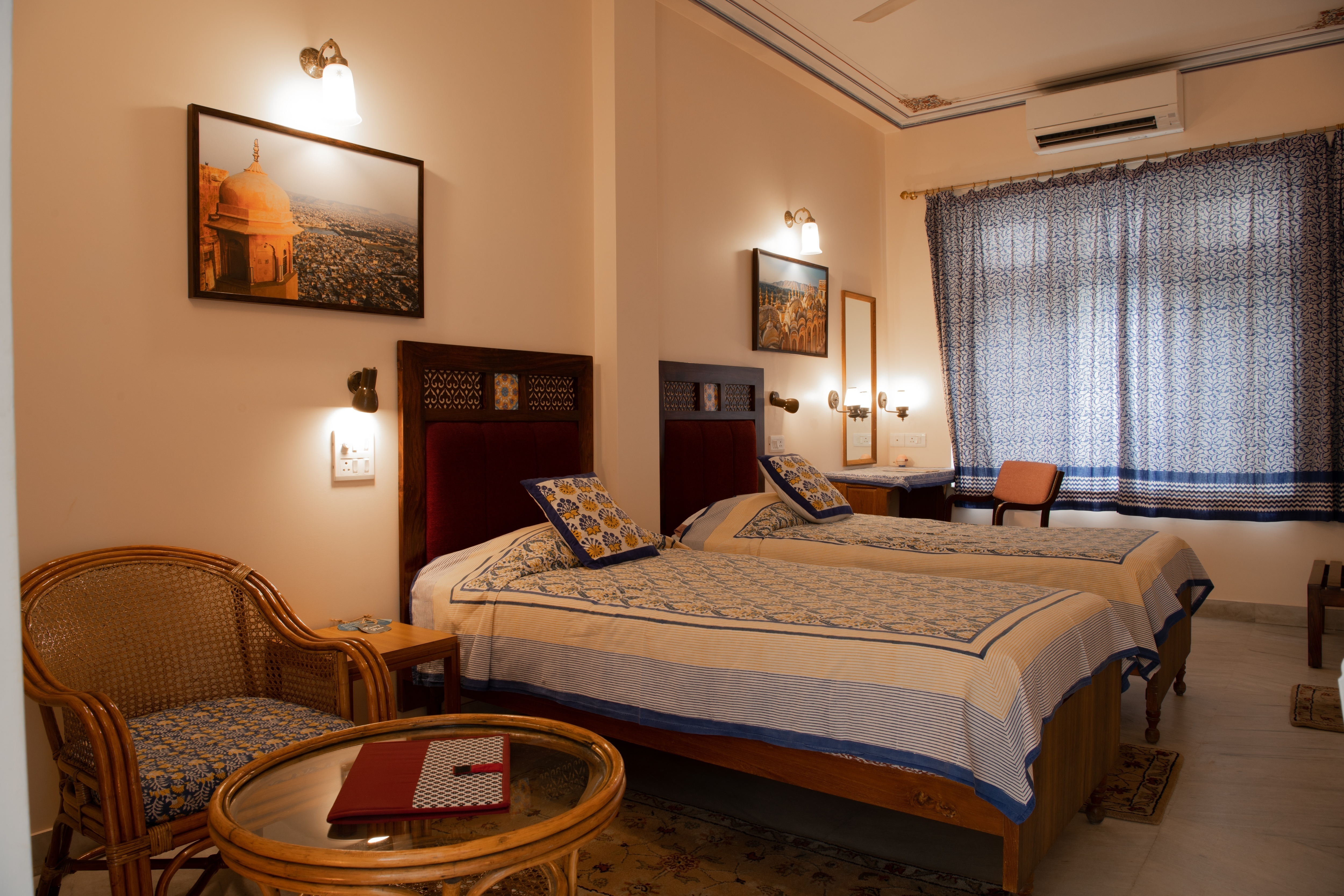 TaraNiwasFamilyDeluxeRoom2