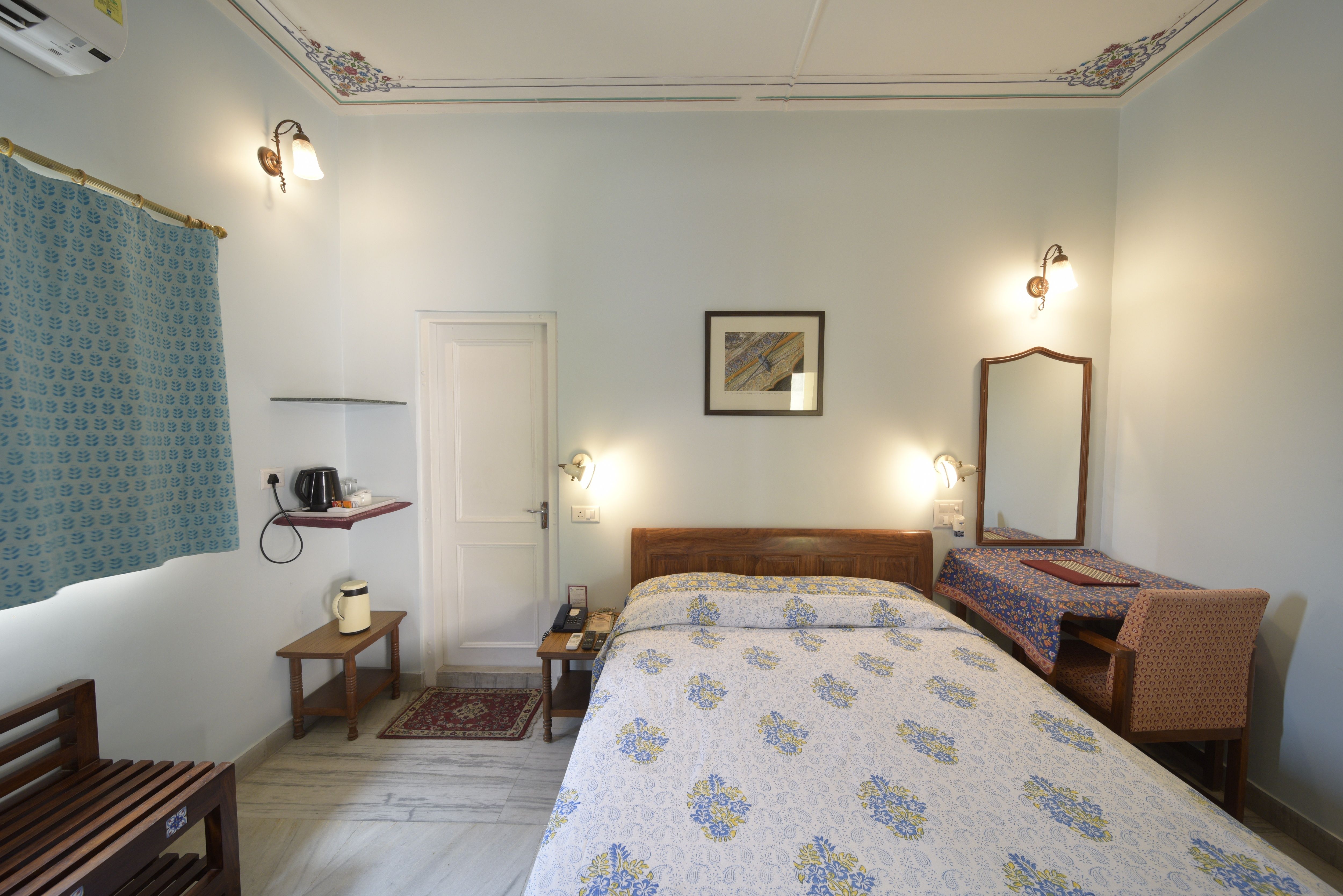 TaraNiwasEconomyRoom4