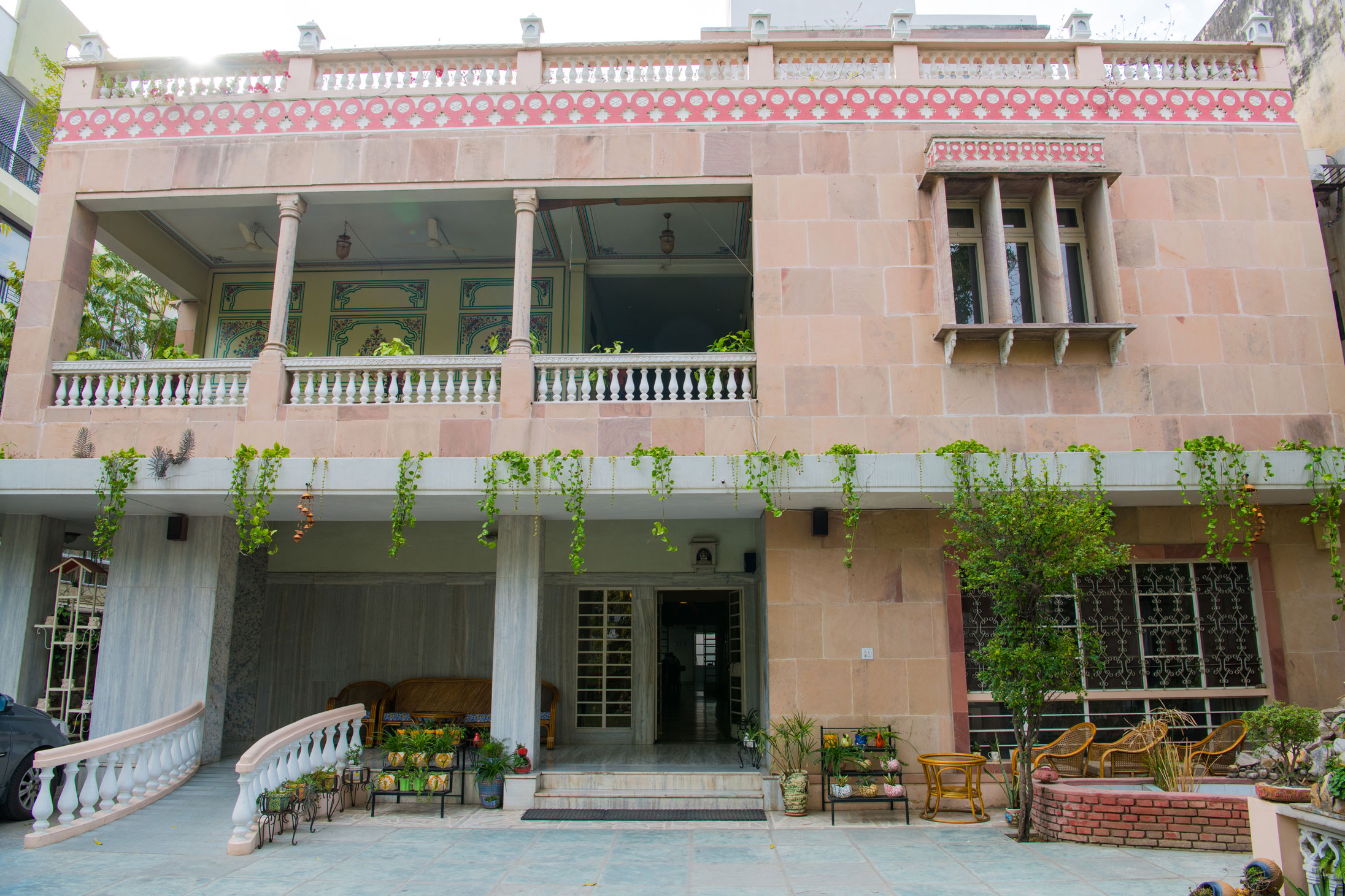there is no place like your home, welcome to the next best option – Tara Niwas!