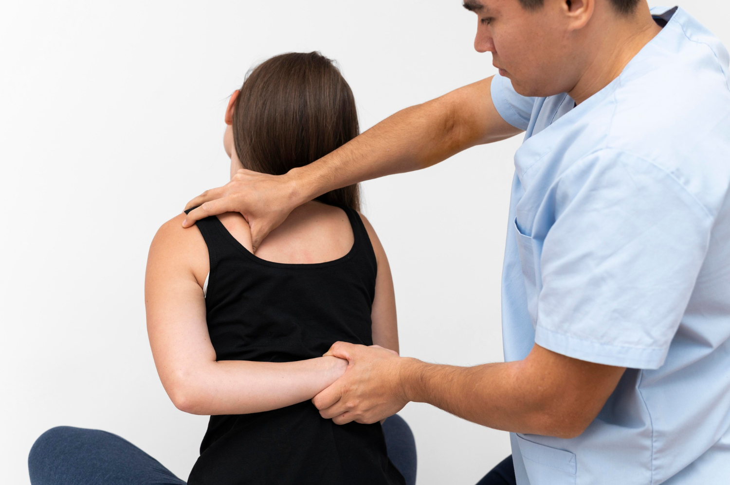 Frozen Shoulder? How Shoulder Pain Therapy Can Speed Up Recovery