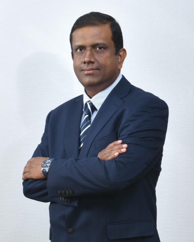 Dr Nelson Renganathan