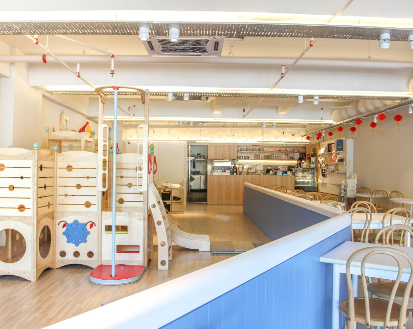 Playground The Cafe