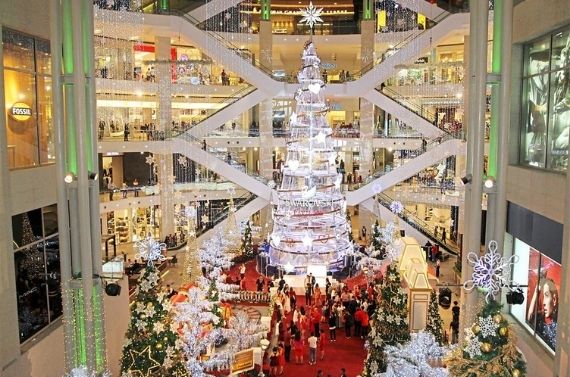Shopping Mall Christmas Decor | Commercial Christmas Decor