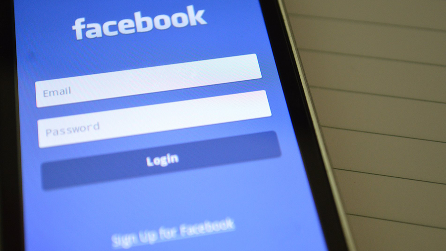 7 Tips for Small Businesses to Adapt to Facebook's News Feed Overhaul